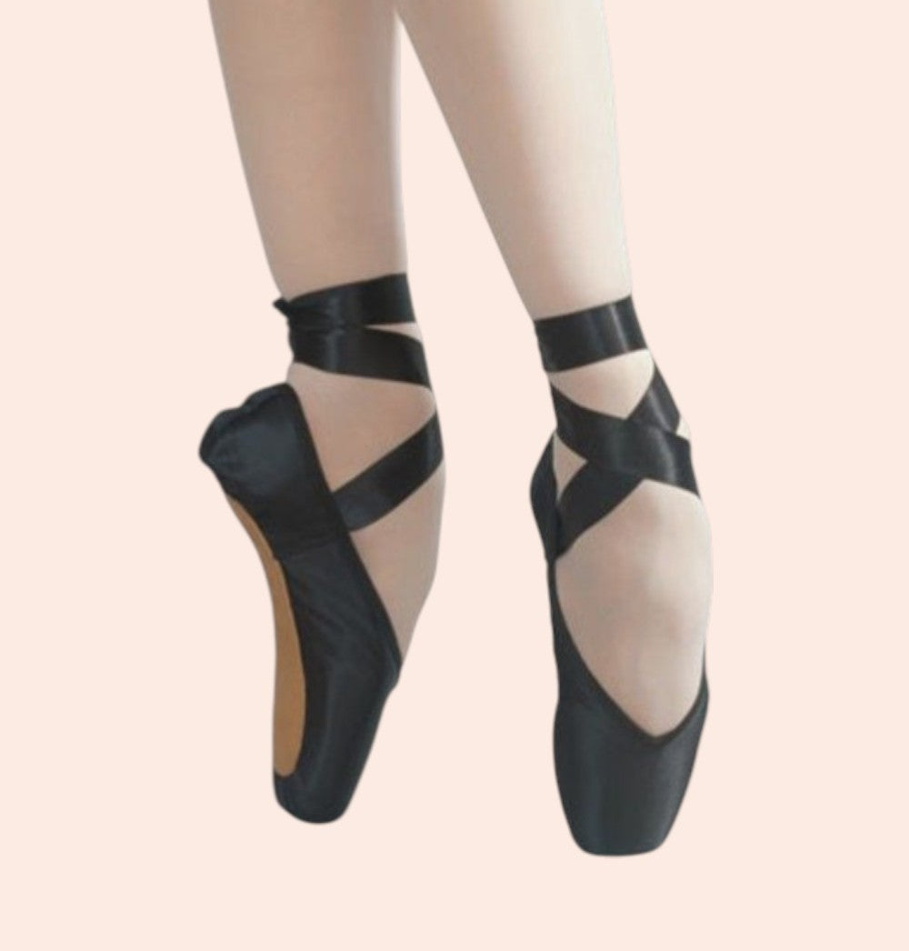 Ranime Pointe Shoes